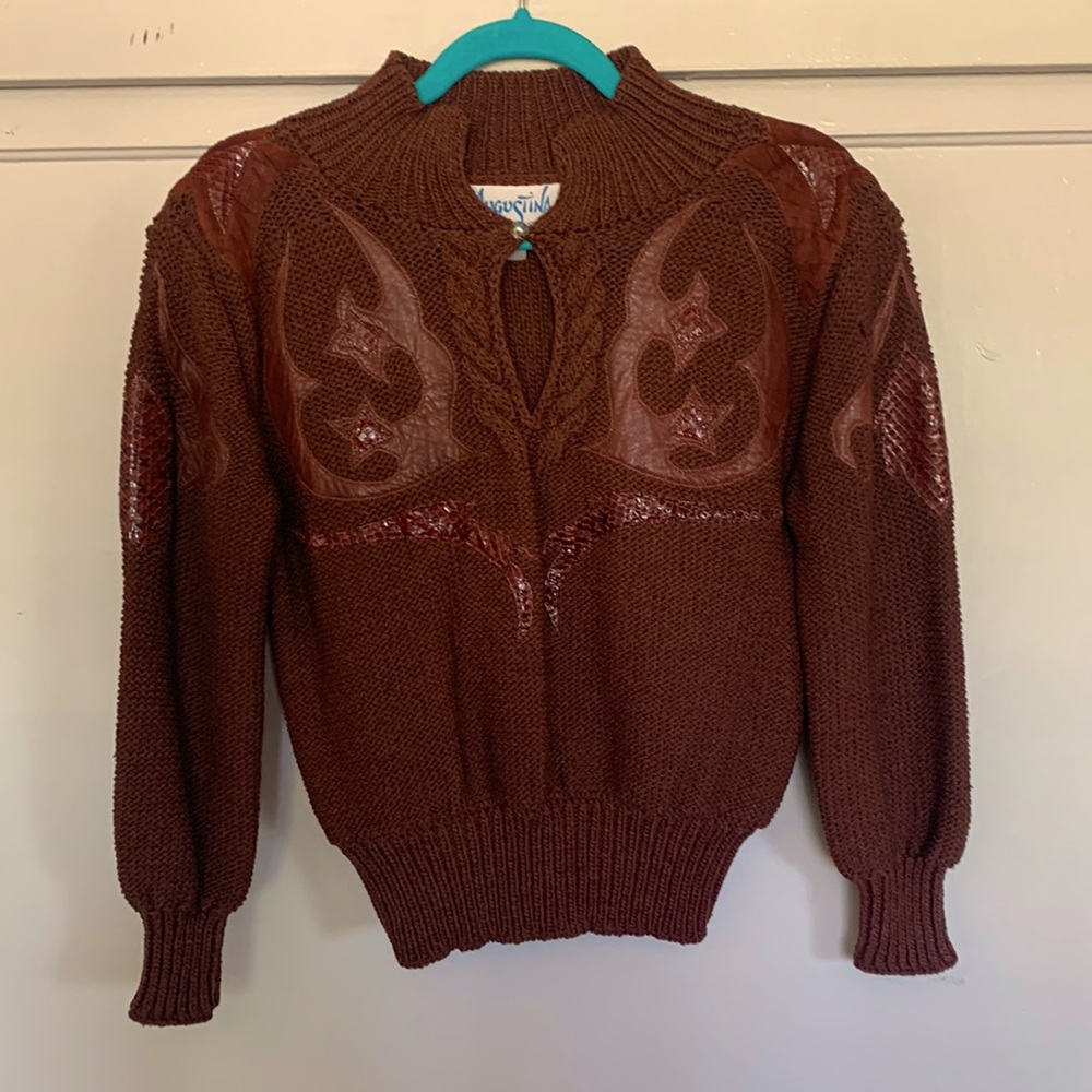 70s vintage Thick knit pullover sweater with leather and shiny snakeskin cutouts